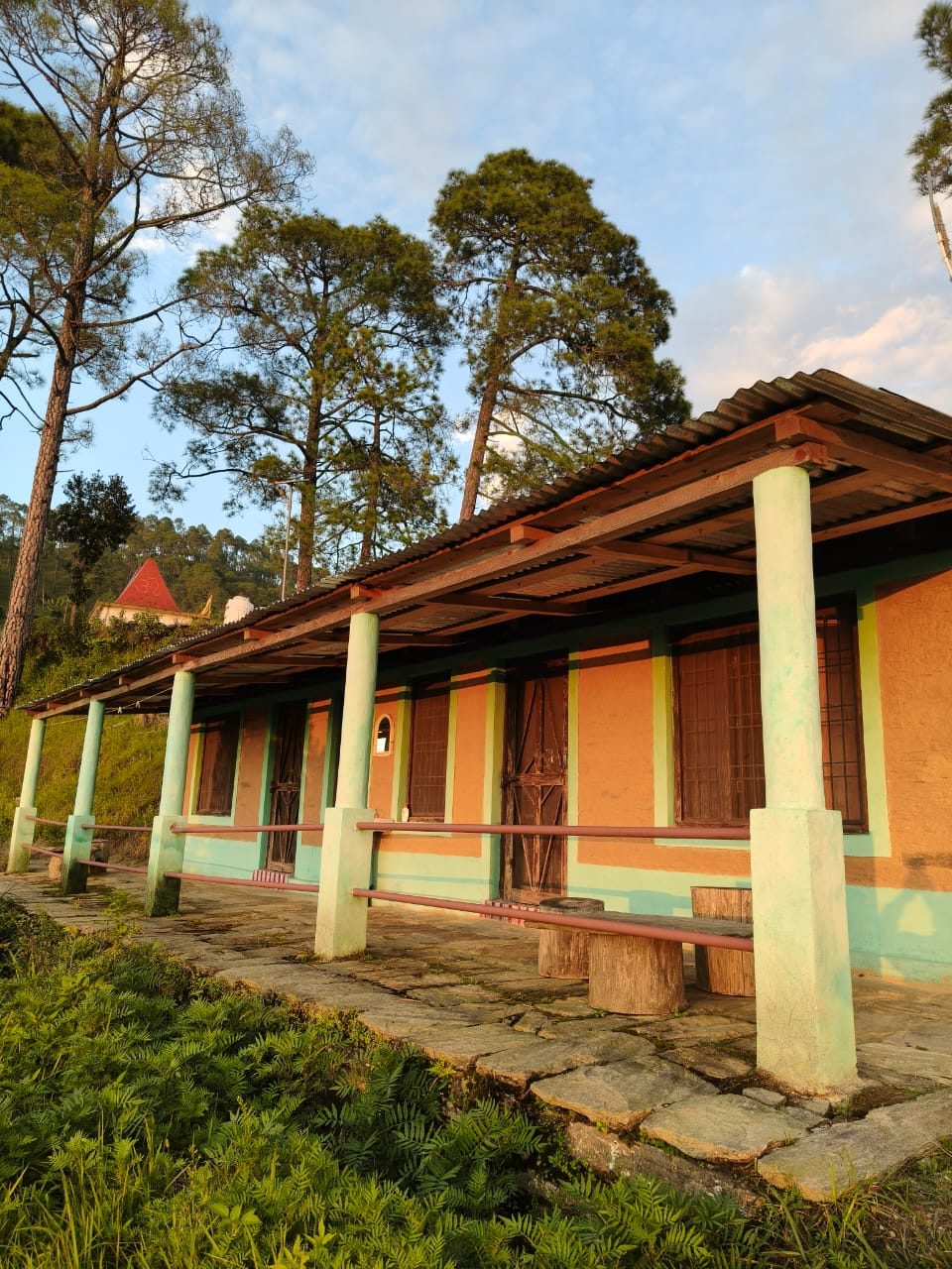 Joshi Cottage in Binsar, Almora Range — photo 2 of 9