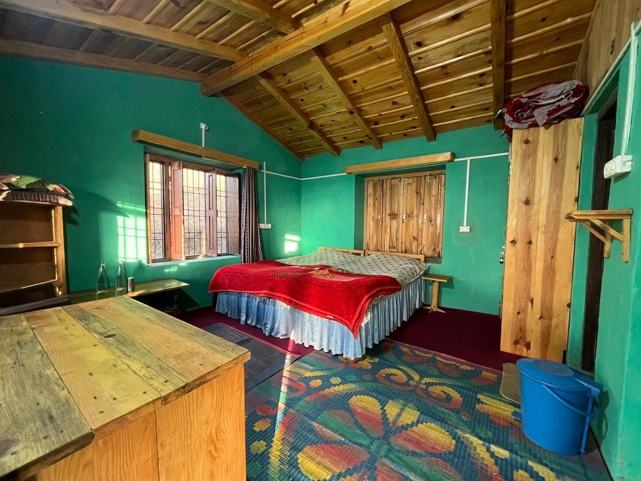 Joshi Cottage in Binsar, Almora Range — photo 3 of 9