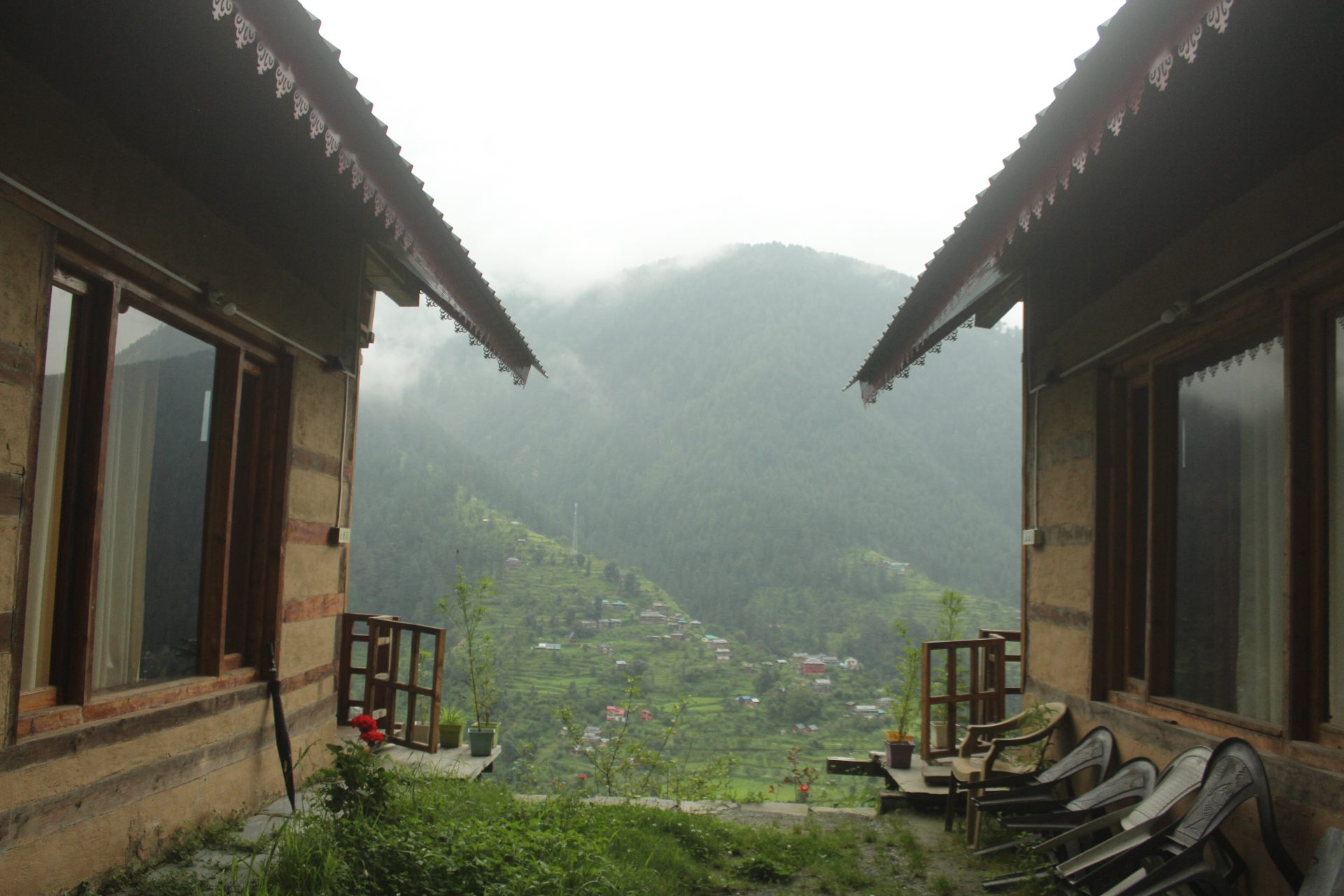 Latoda Wooden Cottage — photo 18 of 19